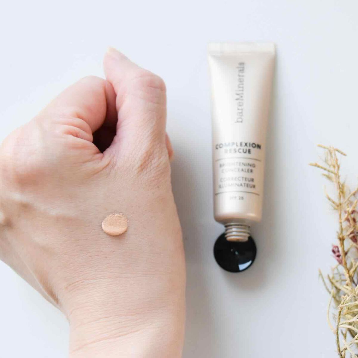 CR アイカバー ジェル SPF25 /bareMinerals/日焼け止めジェルを使ったクチコミ（2枚目）