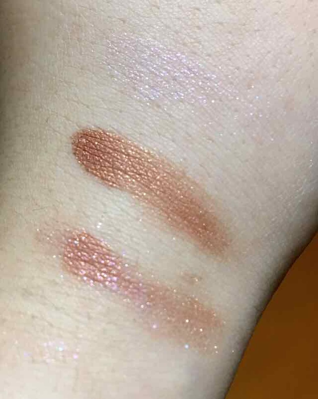 シングルカラーアイシャドウ/CEZANNE/単色アイシャドウを使ったクチコミ（2枚目）