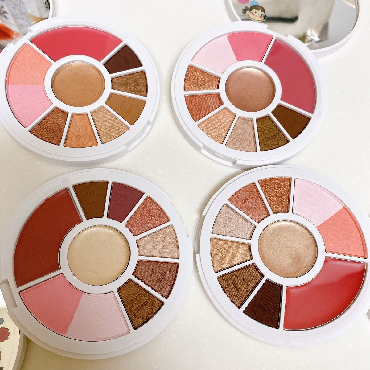 ペコちゃんマルチパレット/IT'S DEMO/メイクアップキットを使ったクチコミ(4枚目)