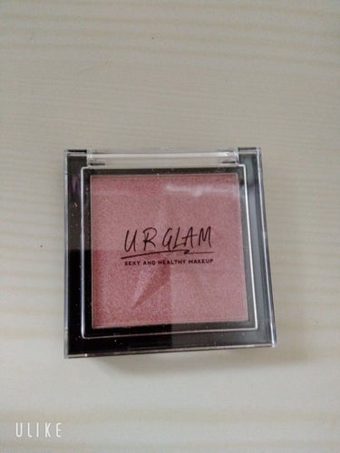 UR GLAM　BRIGHTNING POWDER ピンク/U R GLAM/パウダーハイライトを使ったクチコミ（2枚目）