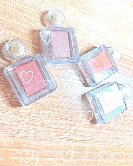 シャドーカスタマイズ/MAJOLICA MAJORCA/単色アイシャドウを使ったクチコミ(1枚目)