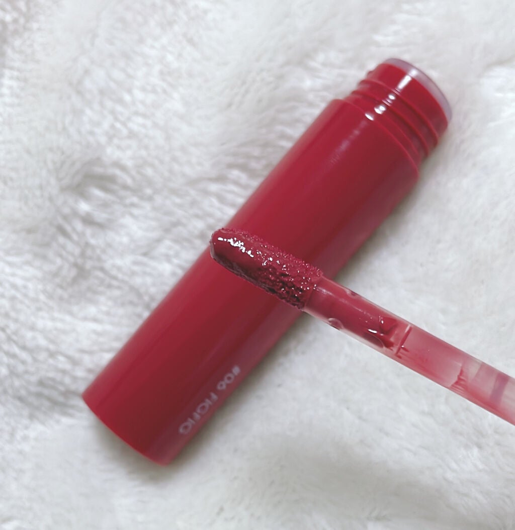 ジューシーラスティングティント/rom&nd/リップティントを使ったクチコミ(2枚目)