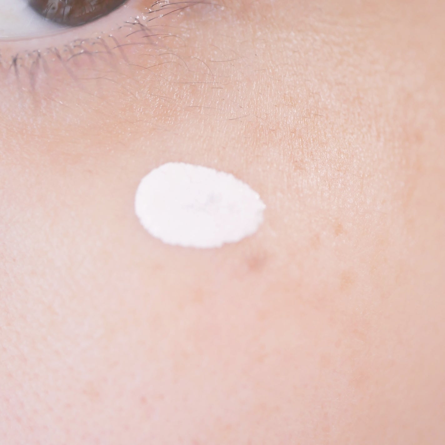 ピンクパウダースポットトリートメント/EUYIRA/その他スキンケアを使ったクチコミ(7枚目)