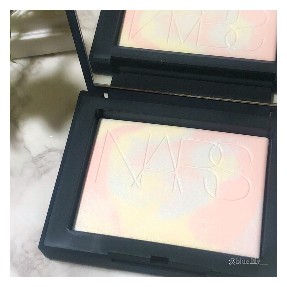 ライトリフレクティング プリズマティックパウダー/NARS/プレストパウダーを使ったクチコミ(2枚目)