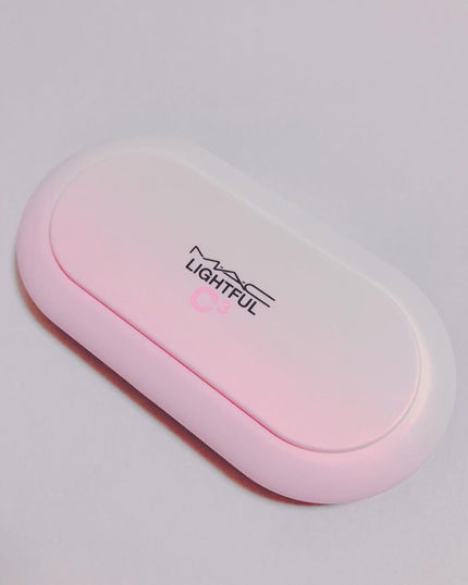 ライトフル C3 ナチュラル シルク パウダーファンデーション/M・A・C/パウダーファンデーションを使ったクチコミ(3枚目)