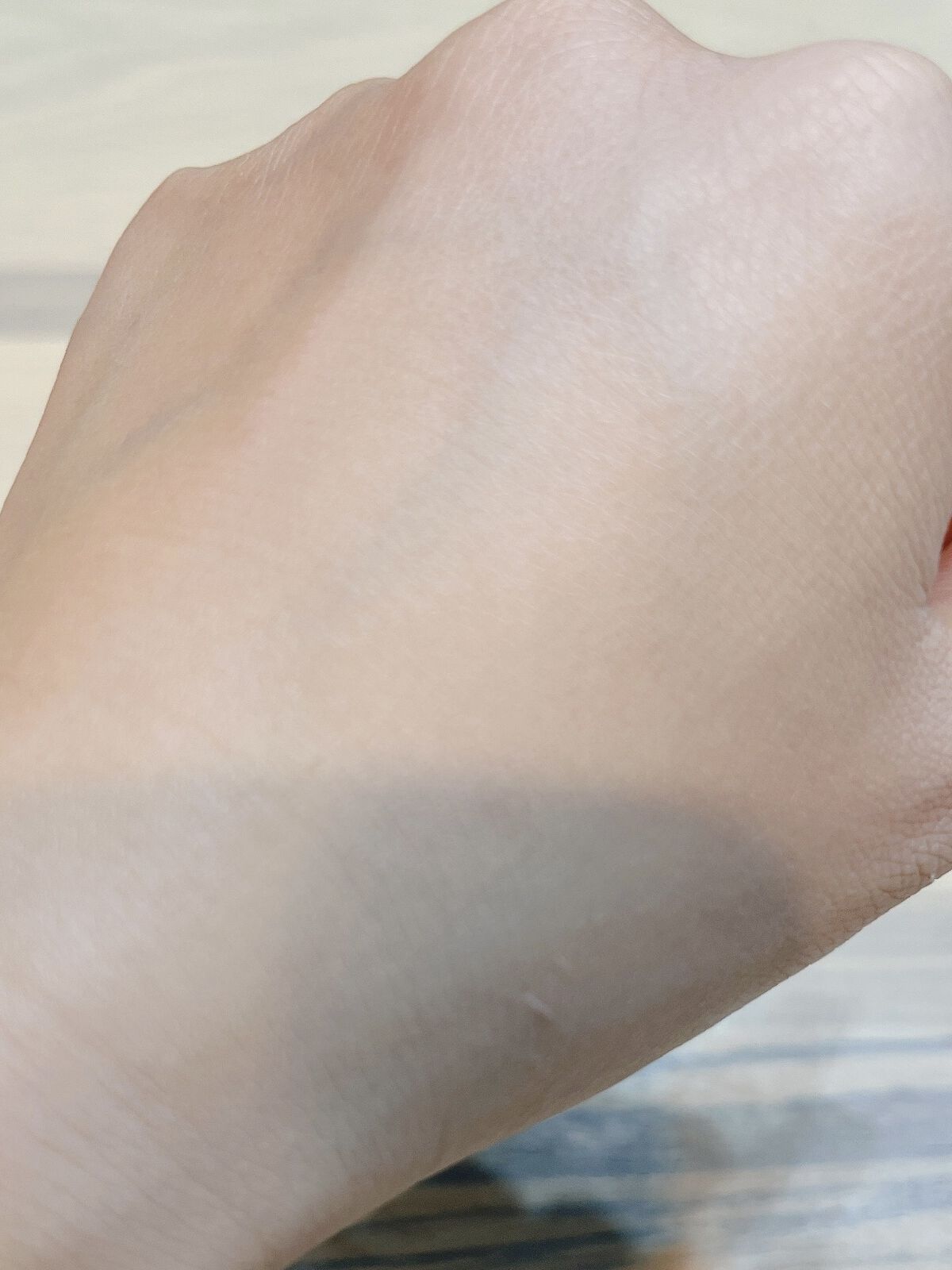 ホワイトニングドレストーンアップクリーム/COSNORI/化粧下地を使ったクチコミ（3枚目）