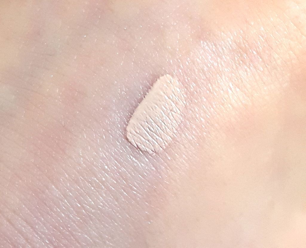 マジックコンシーラー/カリプソ/リキッドコンシーラーを使ったクチコミ（3枚目）