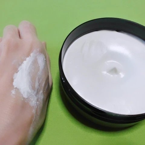 ボディバター シア 200ml/THE BODY SHOP/ボディクリームを使ったクチコミ（3枚目）