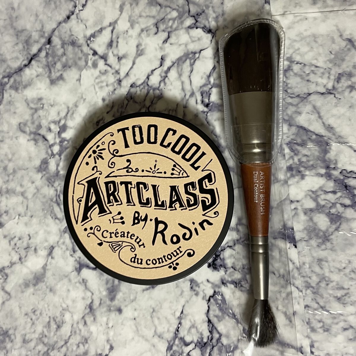 アートクラスバイロダン シェーディング 2 モダン/too cool for school/シェーディングを使ったクチコミ（2枚目）