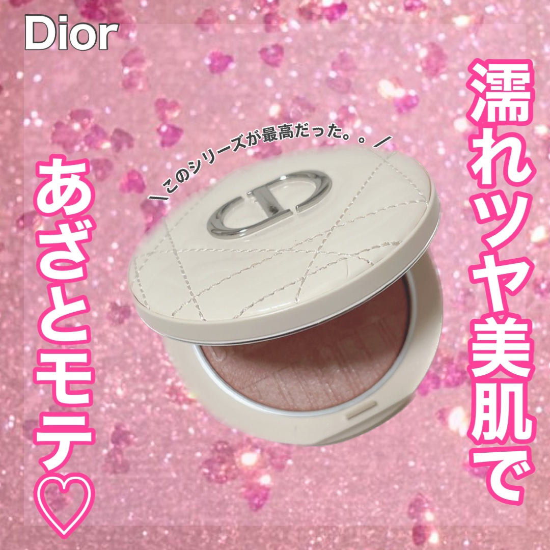 【濡れツヤ美肌であざとモテ♡】
⁡
🪞 Dior
   ディオールスキン
   フォーエヴァークチュールルミナイザー
    002 ピンクリビエラ
    6ｇ/¥7,150(税込）
⁡
⁡
こめかみ、頬、デコルテに塗布できる
マルチュ