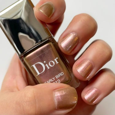 ディオール ヴェルニ＜バーズ オブ ア フェザー＞/Dior/マニキュアを使ったクチコミ（3枚目）