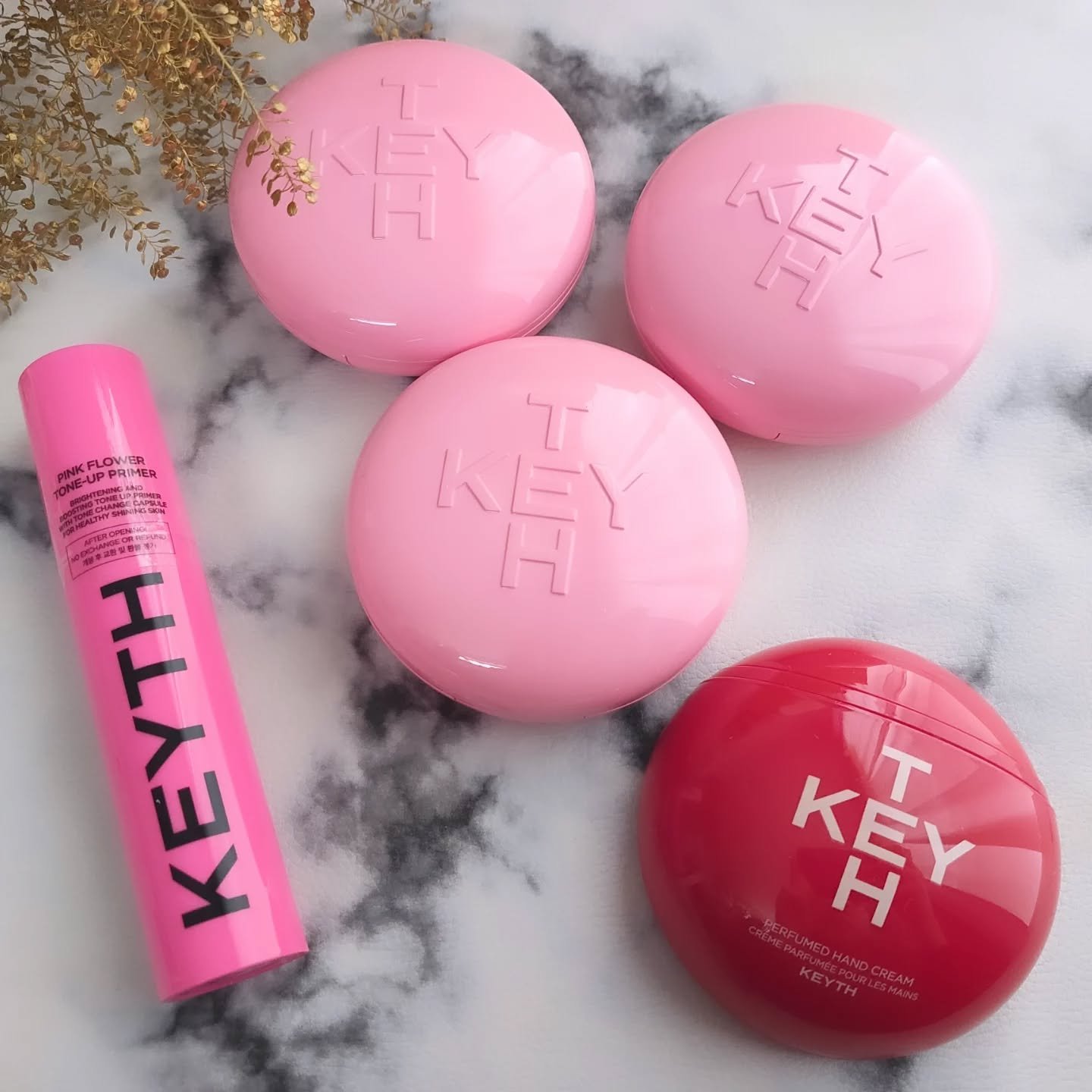 ピンクフラワートーンアッププライマー/KEYTH/化粧下地を使ったクチコミ（2枚目）