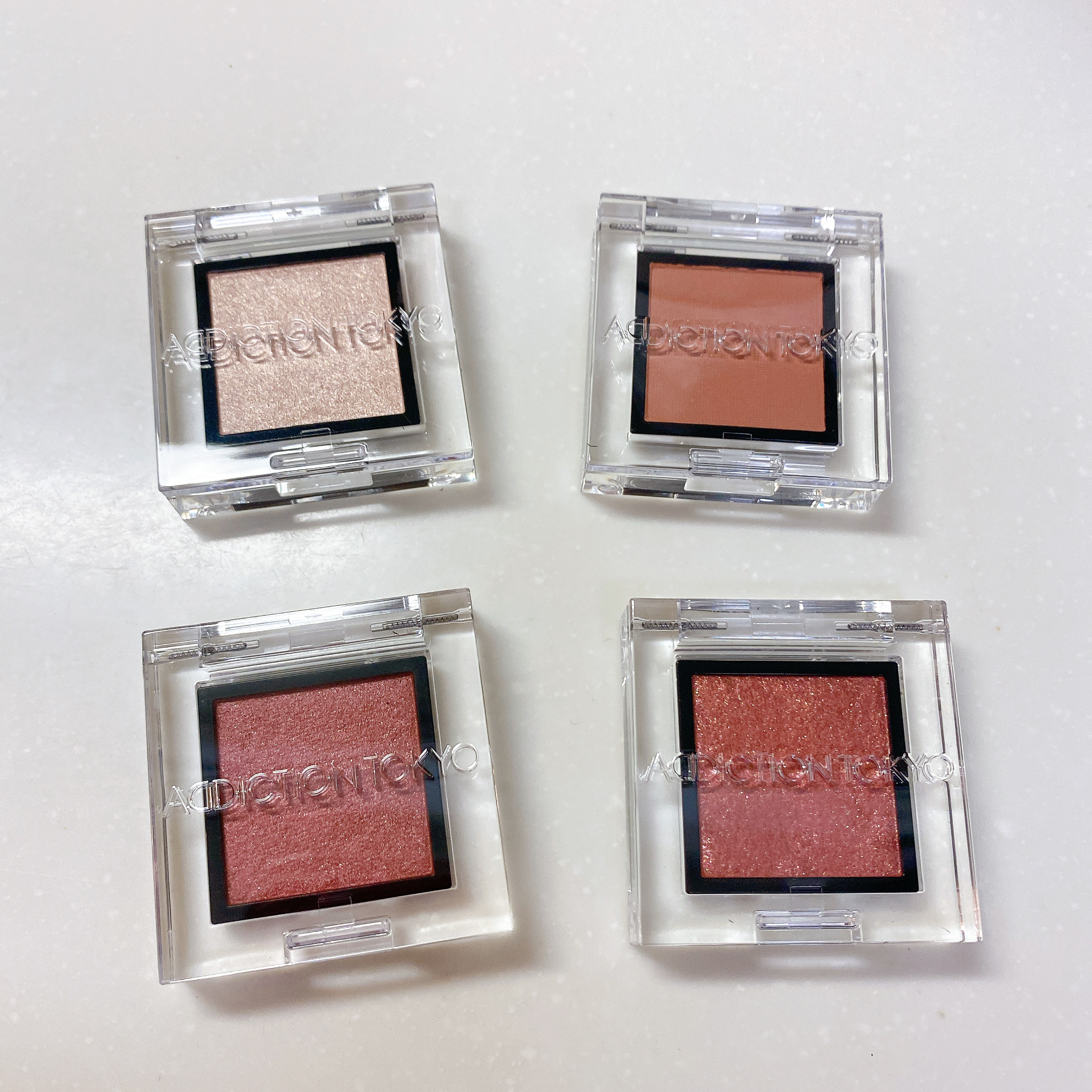 アディクション ザ アイシャドウ マット/ADDICTION/単色アイシャドウを使ったクチコミ（1枚目）