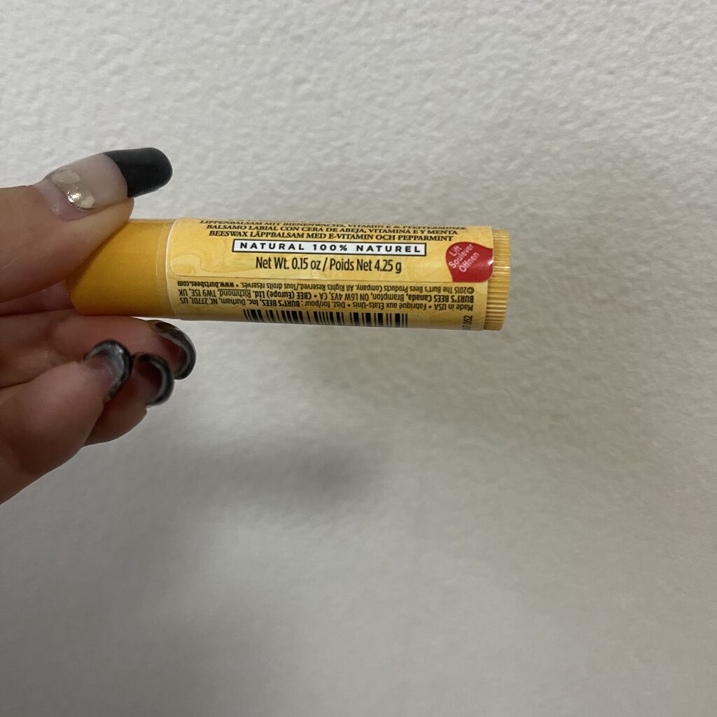 ビーズワックスリップバーム/BURT'S BEES/リップバームを使ったクチコミ（3枚目）