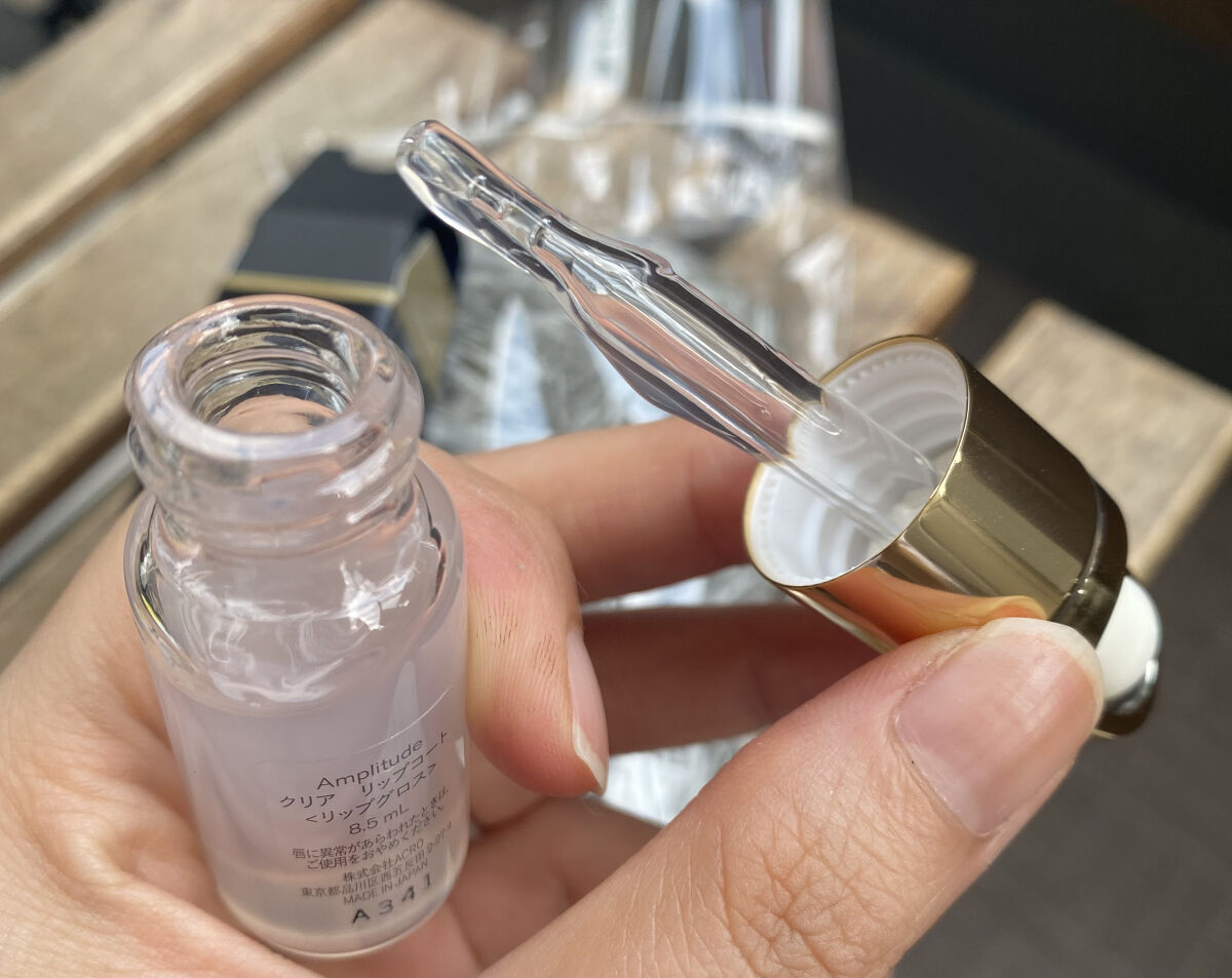 クリア リップコート/Amplitude/リップオイルを使ったクチコミ（3枚目）