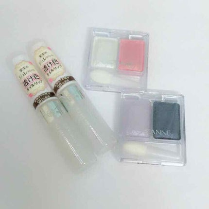 LIP38℃ +UnFrame<ホログラフィック>/UZU BY FLOWFUSHI/リップグロスを使ったクチコミ(3枚目)