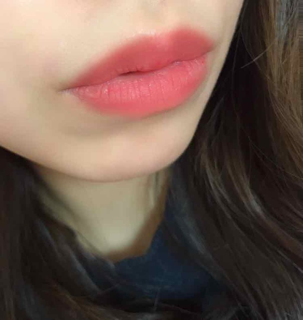 VAVI MELLO ハートウィンドウリップティントベルベットタイプのクチコミ「🖇VAVIMELLO ハートウィンドウリップ
      ベルベットタイプ V3 ブロッサムベ.....」（3枚目）
