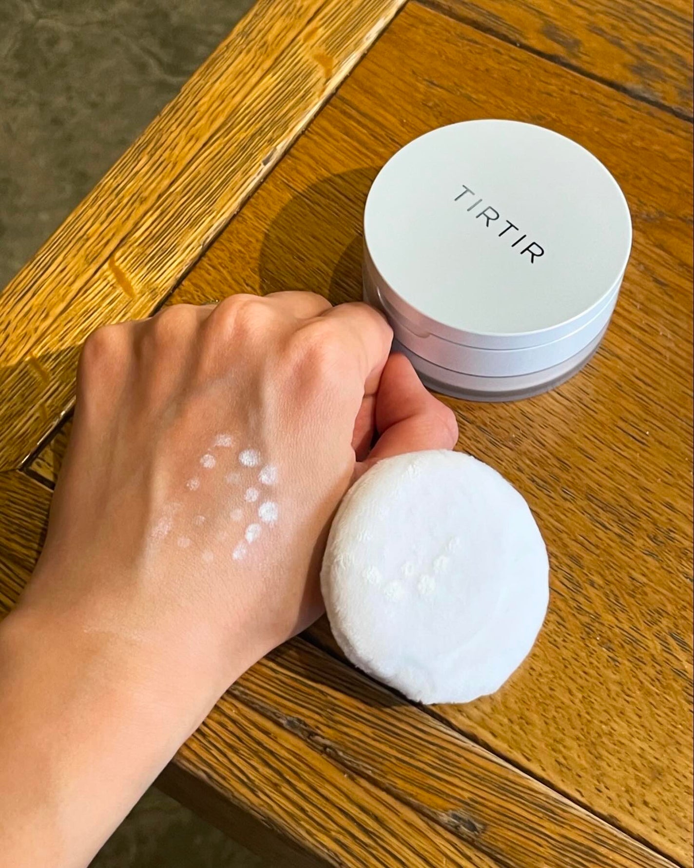 マスクフィットUVクールプレストパウダー/TIRTIR(ティルティル)/プレストパウダーを使ったクチコミ(1枚目)