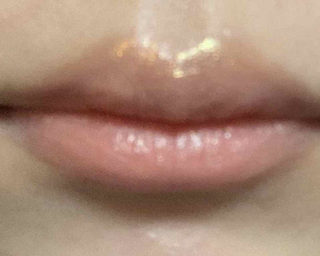 ピュア カラー クリスタル シアー リップスティック/ESTEE LAUDER/口紅を使ったクチコミ(2枚目)