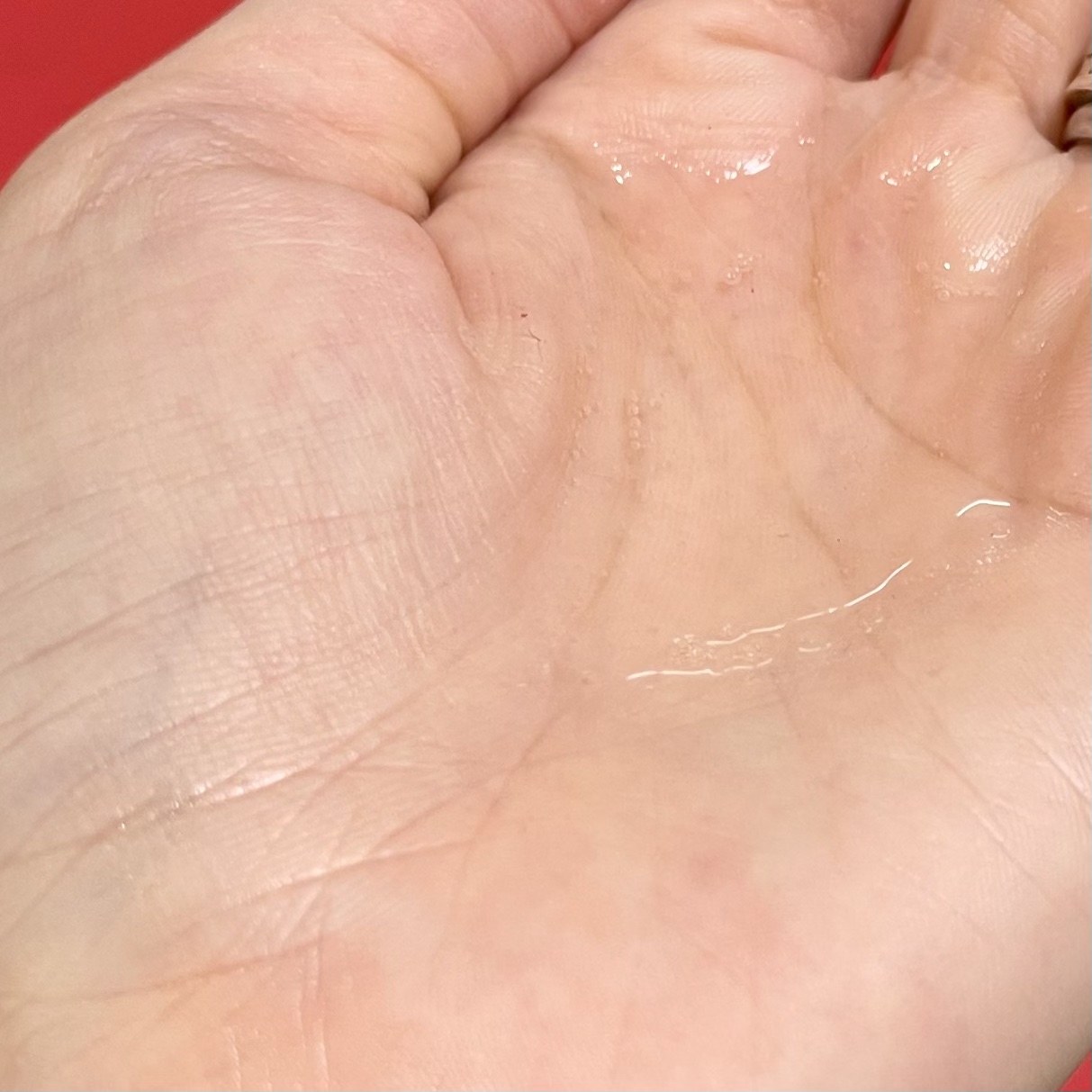 バランシングセラム＆スムースリペア 美容液オイル（キンモクセイの香り）/エイトザタラソ/ヘアオイルを使ったクチコミ（2枚目）