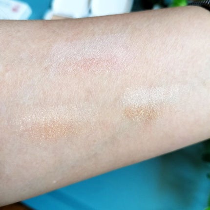 アイカラー/media luxe/アイシャドウパレットを使ったクチコミ(4枚目)