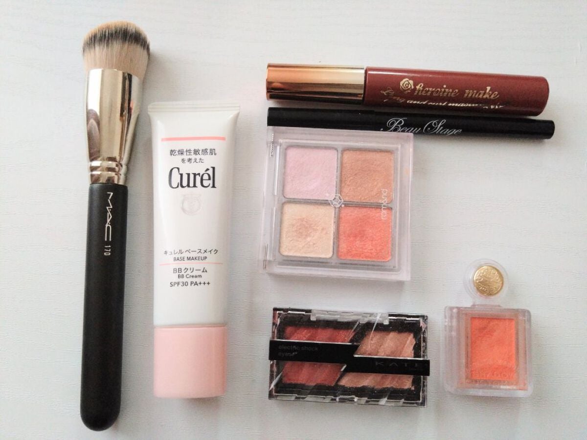 シャドーカスタマイズ/MAJOLICA MAJORCA/単色アイシャドウを使ったクチコミ(1枚目)