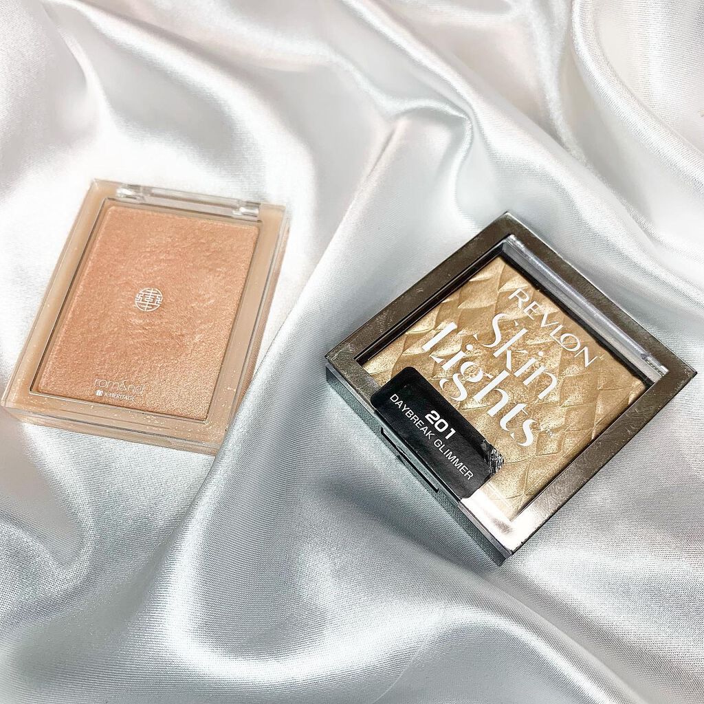 non♡ on LIPS 「・・#お気に入りコスメ好きな艶感が出るハイライト2選✨@rom..」(1枚目)