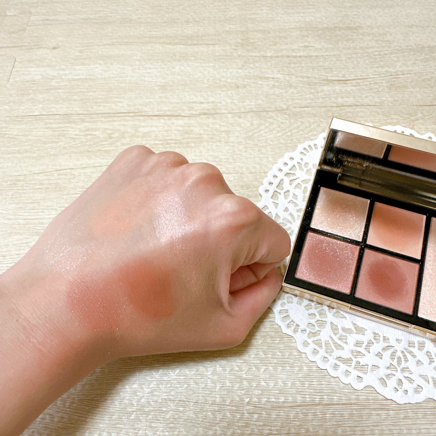 フェイス スタイリスト/SNIDEL BEAUTY/アイシャドウパレットを使ったクチコミ(2枚目)