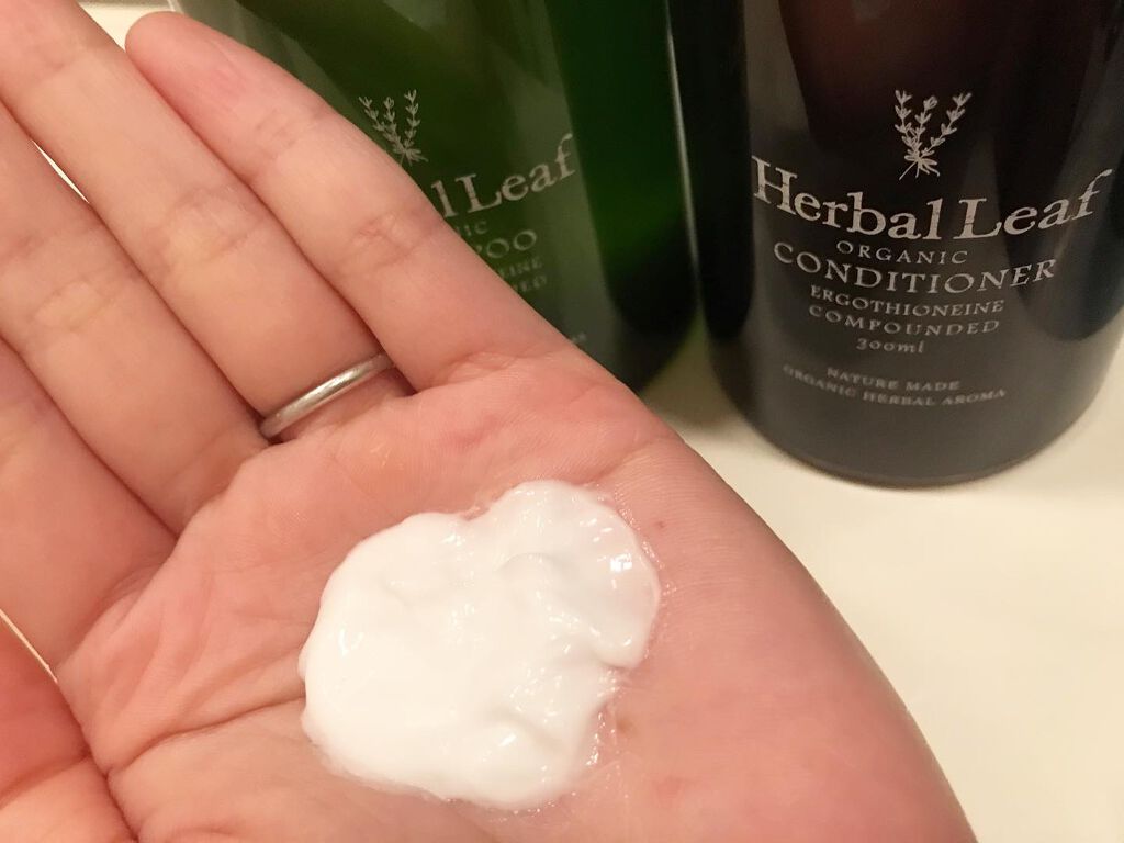 オーガニックシャンプー／コンディショナー/ハーバルリーフ/市販シャンプーを使ったクチコミ（3枚目）