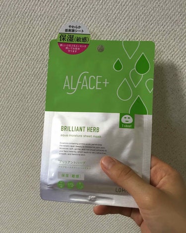 ALFACE+ ブリリアントハーブ アクアモイスチャー シートマスクのクチコミ「オルフェスのブリリアントハーブアクアモイスチャーシートマスクです

敏感保湿タイプで肌が荒れや.....」（1枚目）