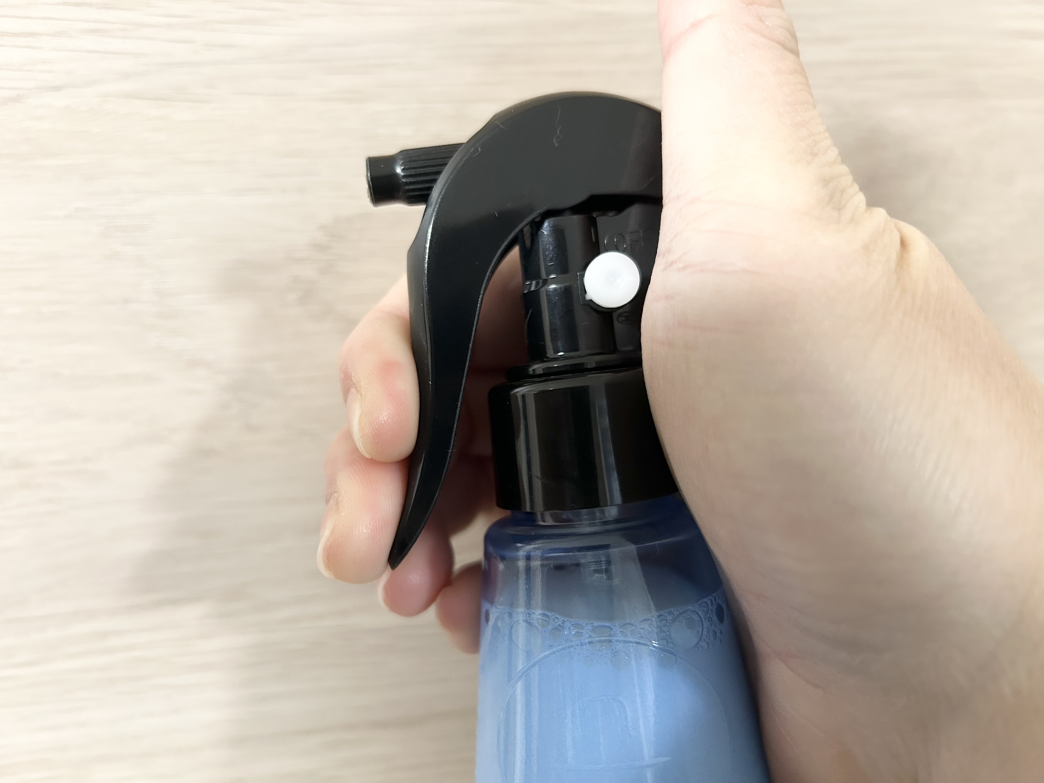 バランスリペアセラムミスト スムース/hiritu/ヘアミストを使ったクチコミ（3枚目）