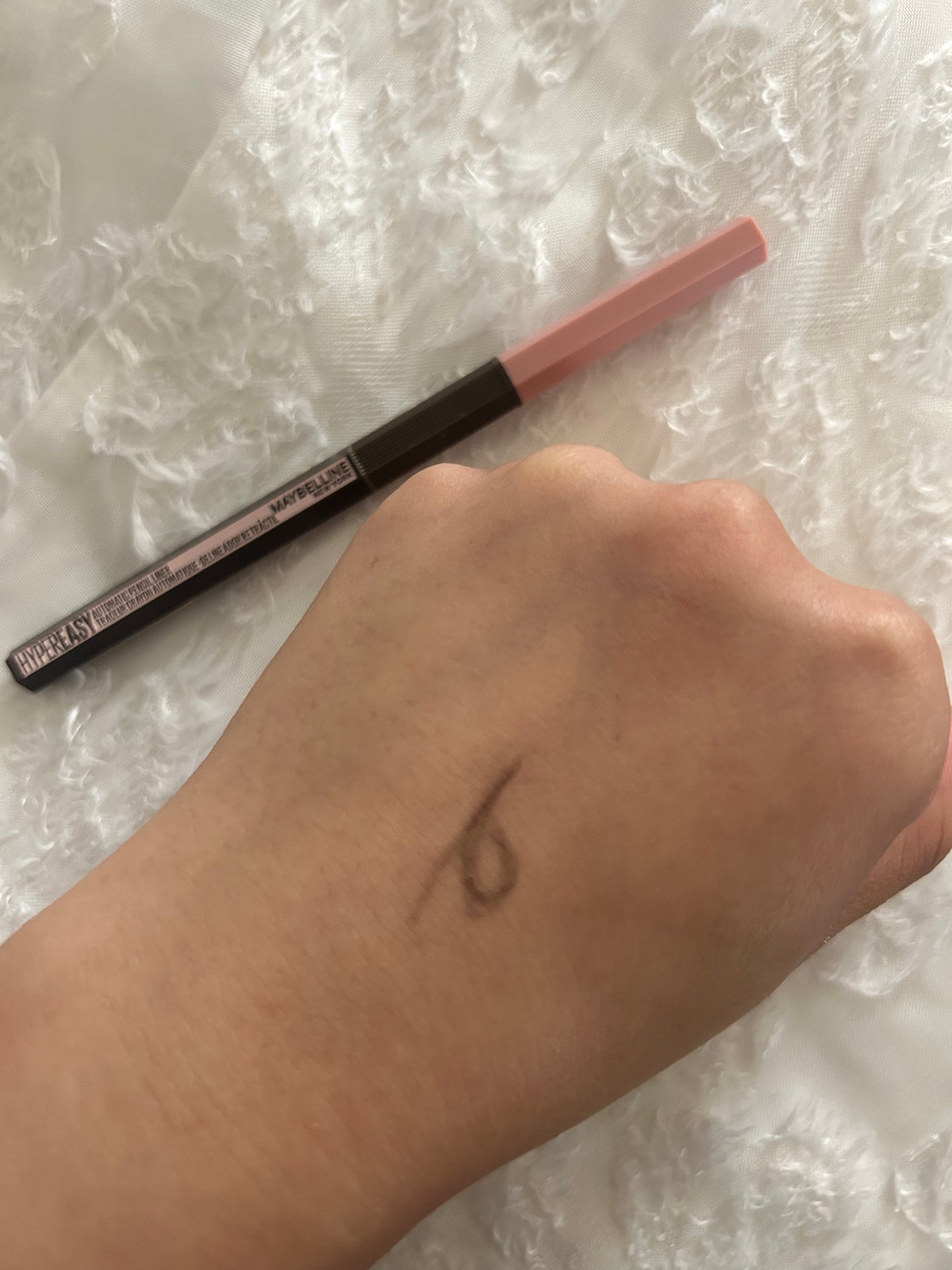 ハイパーイージー ジェル ライナー/MAYBELLINE NEW YORK/ジェルアイライナーを使ったクチコミ(2枚目)