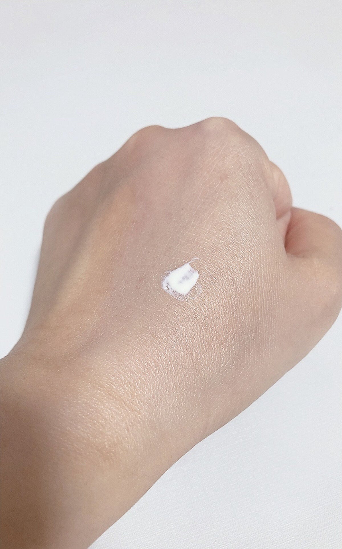 グリーンタンジェリンビタCダークスポットトーンアップクリーム/goodal/化粧下地を使ったクチコミ(3枚目)