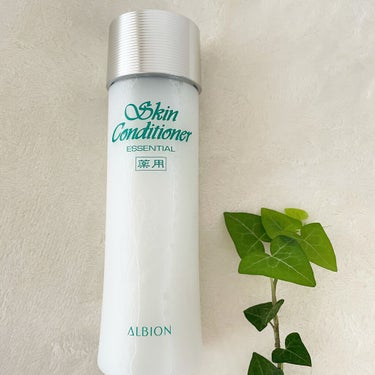 アルビオン 薬用スキンコンディショナー エッセンシャル 330ml/ALBION/化粧水を使ったクチコミ（1枚目）