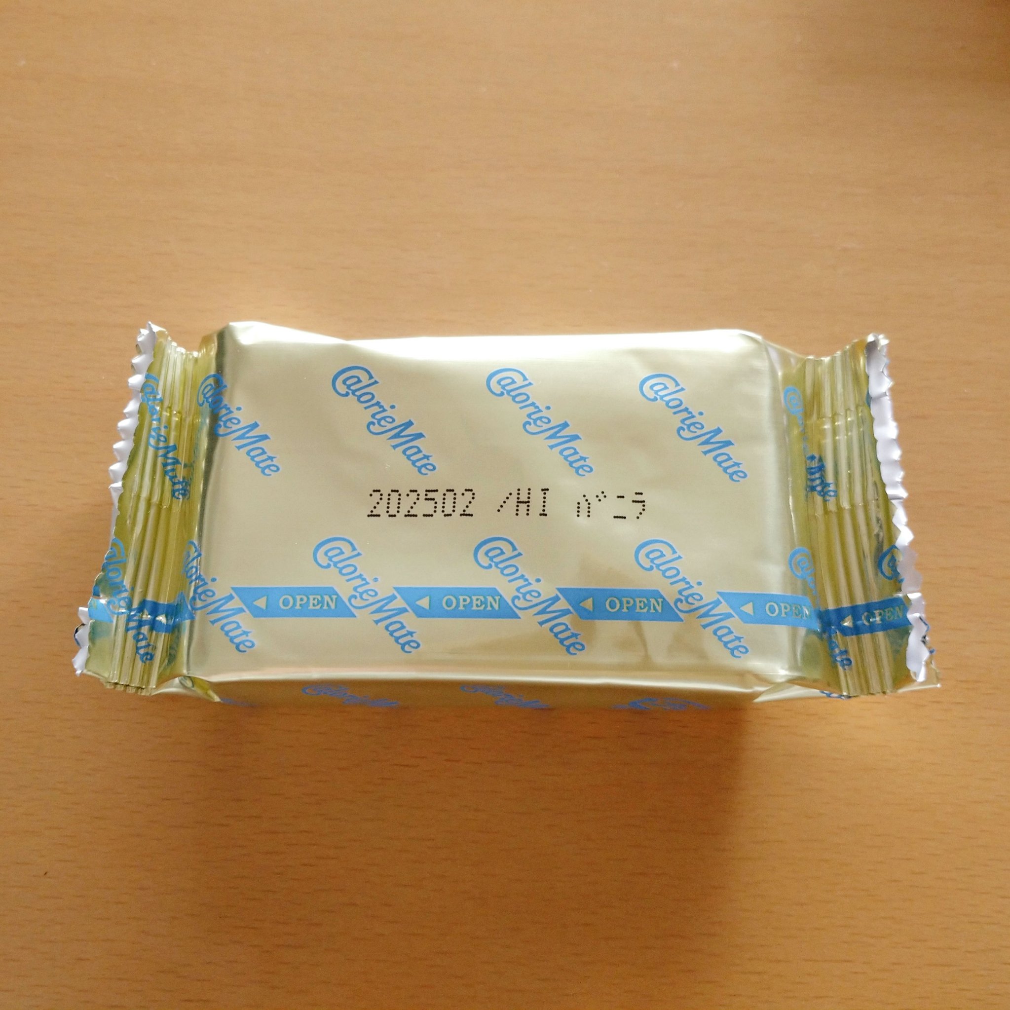 カロリーメイト ブロック/大塚製薬/バランス栄養食を使ったクチコミ（3枚目）