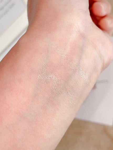 i’m meme グリッターホリック のクチコミ「こんばんはOo。(。ρω-。)
今日はマジで可愛いアイメイクセットの紹介です!
I' M .....」(3枚目)