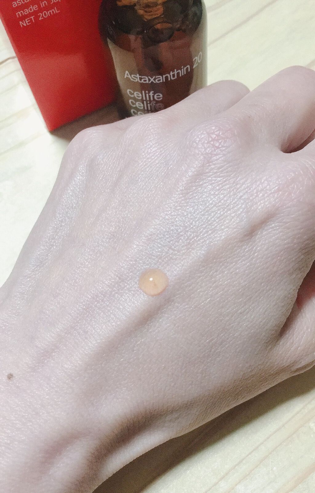 アスタキサンチン配合美容液 アスタキサンチン20/Celife/美容液を使ったクチコミ(2枚目)