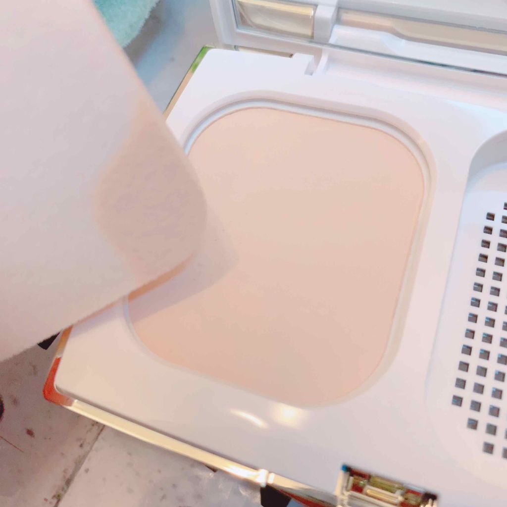 シルキー フィット/COVERMARK/パウダーファンデーションを使ったクチコミ（3枚目）