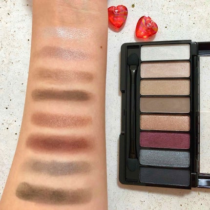 マグニファイズ アイコントゥアリング パレット N/リンメル ロンドン/アイシャドウパレットを使ったクチコミ(4枚目)