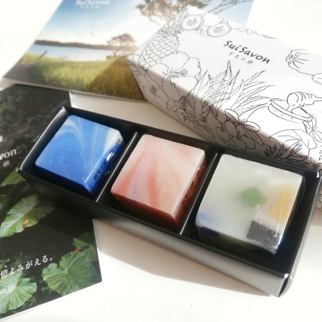 ボタニカルハンドメイド石鹸 SuiSavon
