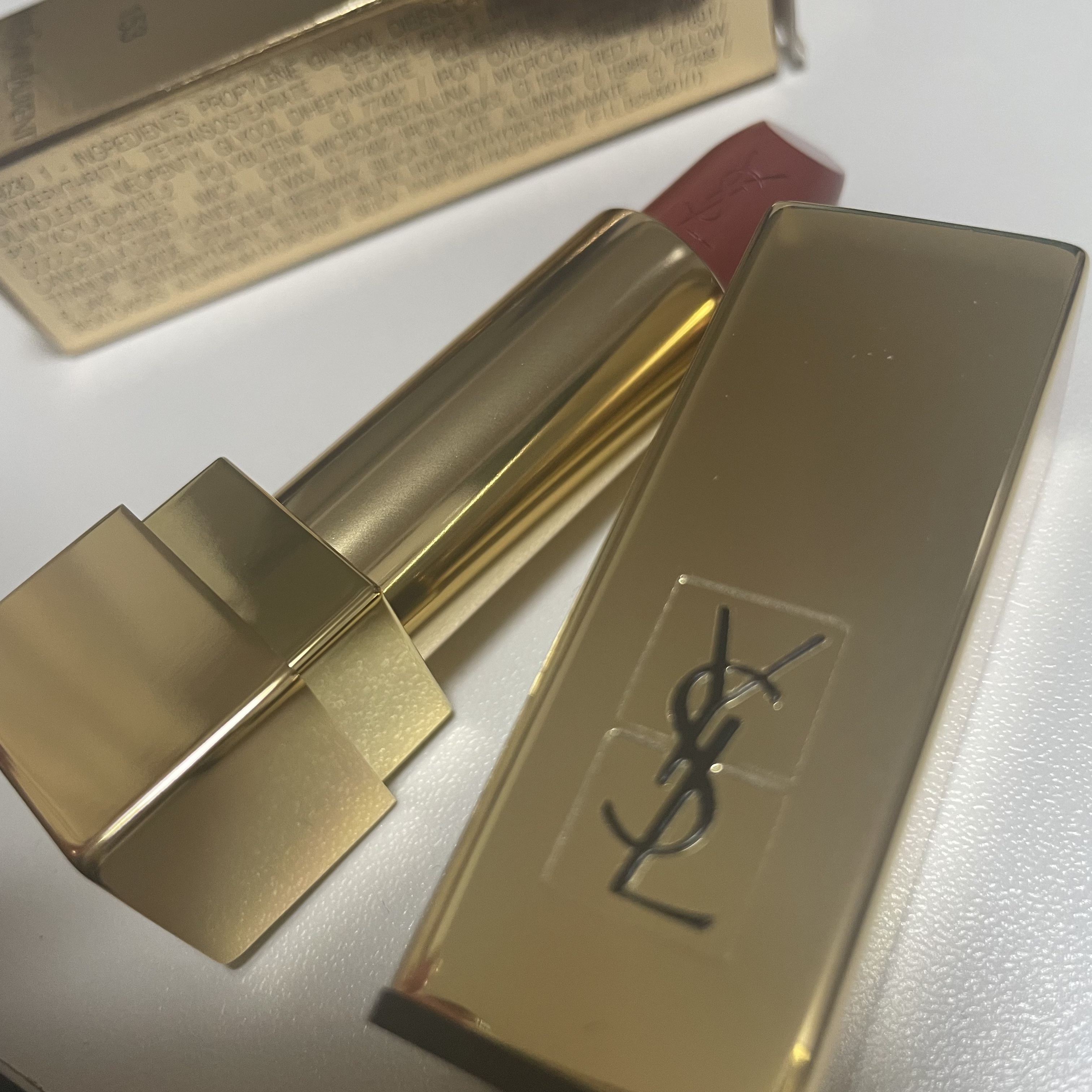 <旧>ルージュ ピュールクチュール No.153 チリ ブロヴォカシオン/YVES SAINT LAURENT BEAUTE/口紅を使ったクチコミ（1枚目）