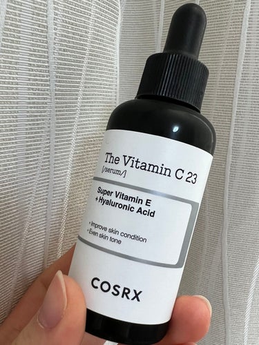 COSRX
The Vitamim  C23


ピュアビタミンが23%配合
さらにビタミンEも配合✔️



✔️シワケア
✔️弾力ケア
✔️くすみ
✔️抗酸化



開封後は冷蔵庫で保管
2ヶ月で使