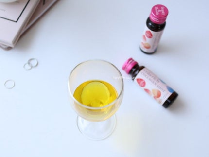 rinko on LIPS 「美肌つくりの為にもスキンケアはもちろん、インナーケアにも力をい..」(4枚目)