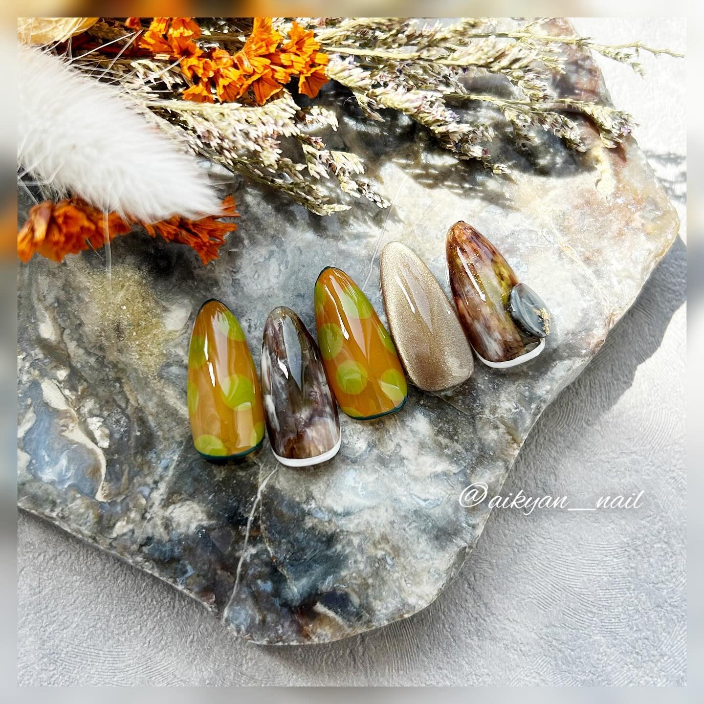 カラージェル/LUCU GEL/ジェルネイルを使ったクチコミ（1枚目）