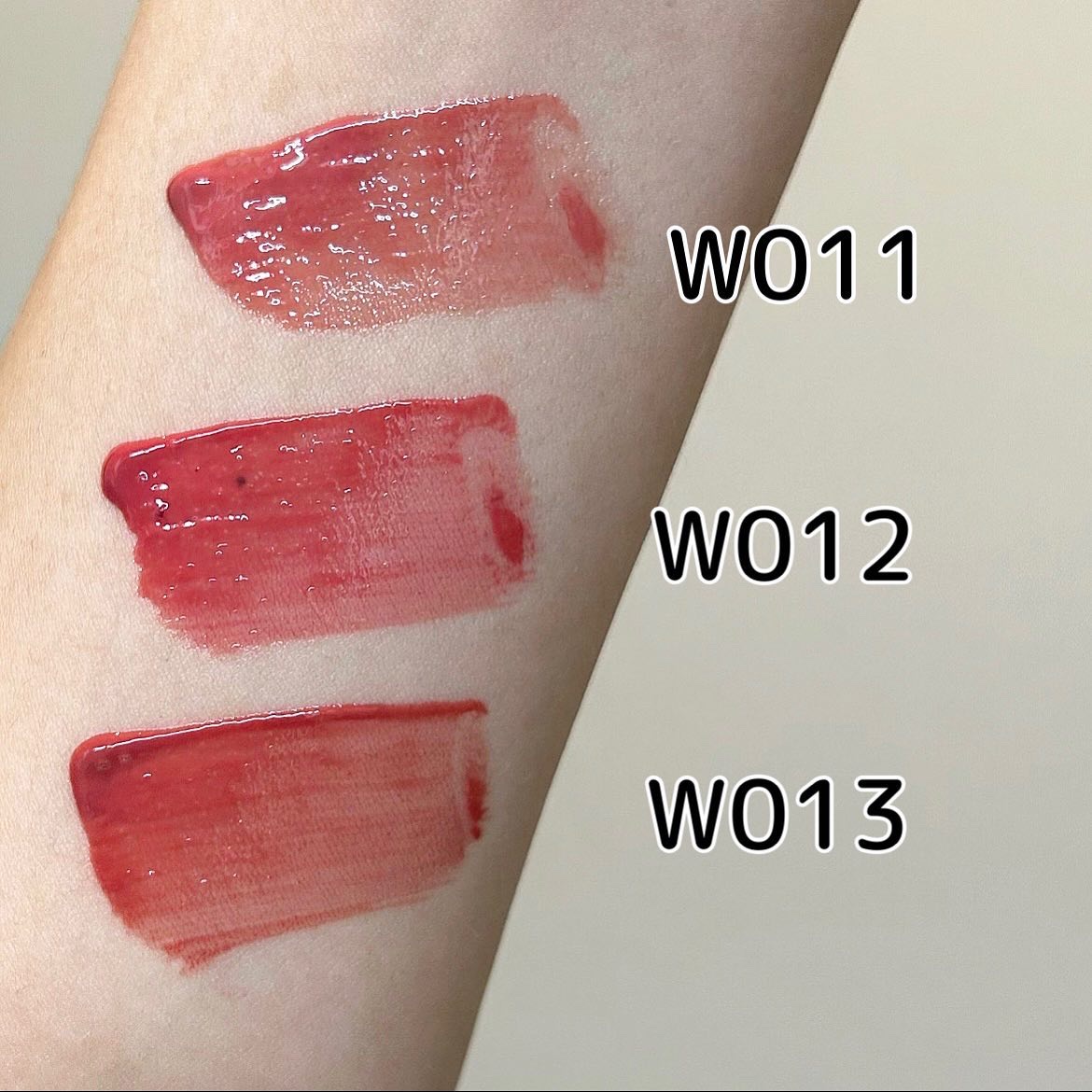 ムードインハンサーウォーターリキッドグロウ/hince/口紅を使ったクチコミ（2枚目）