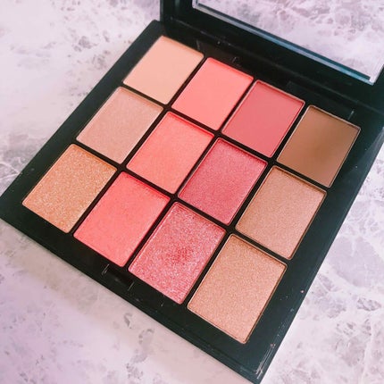 UT シャドウ パレット ミックス フィニッシュ/NYX Professional Makeup/アイシャドウパレットを使ったクチコミ(2枚目)