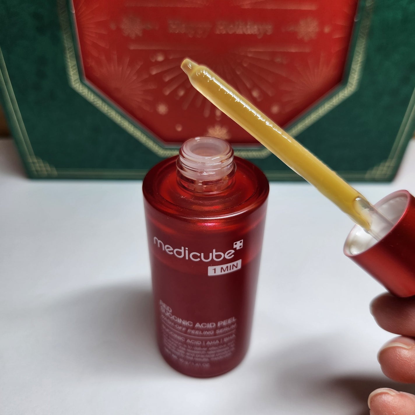 レッドアクネピーリングセラム/MEDICUBE/美容液を使ったクチコミ(2枚目)