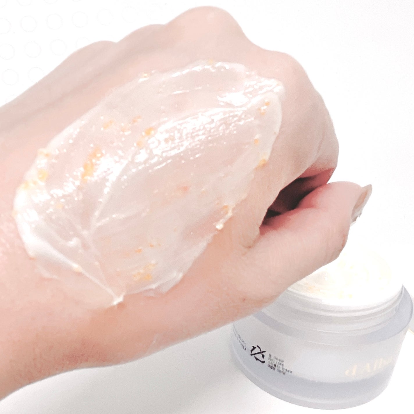 ビタトーニングカプセルクリーム/ダルバ/フェイスクリームを使ったクチコミ(3枚目)