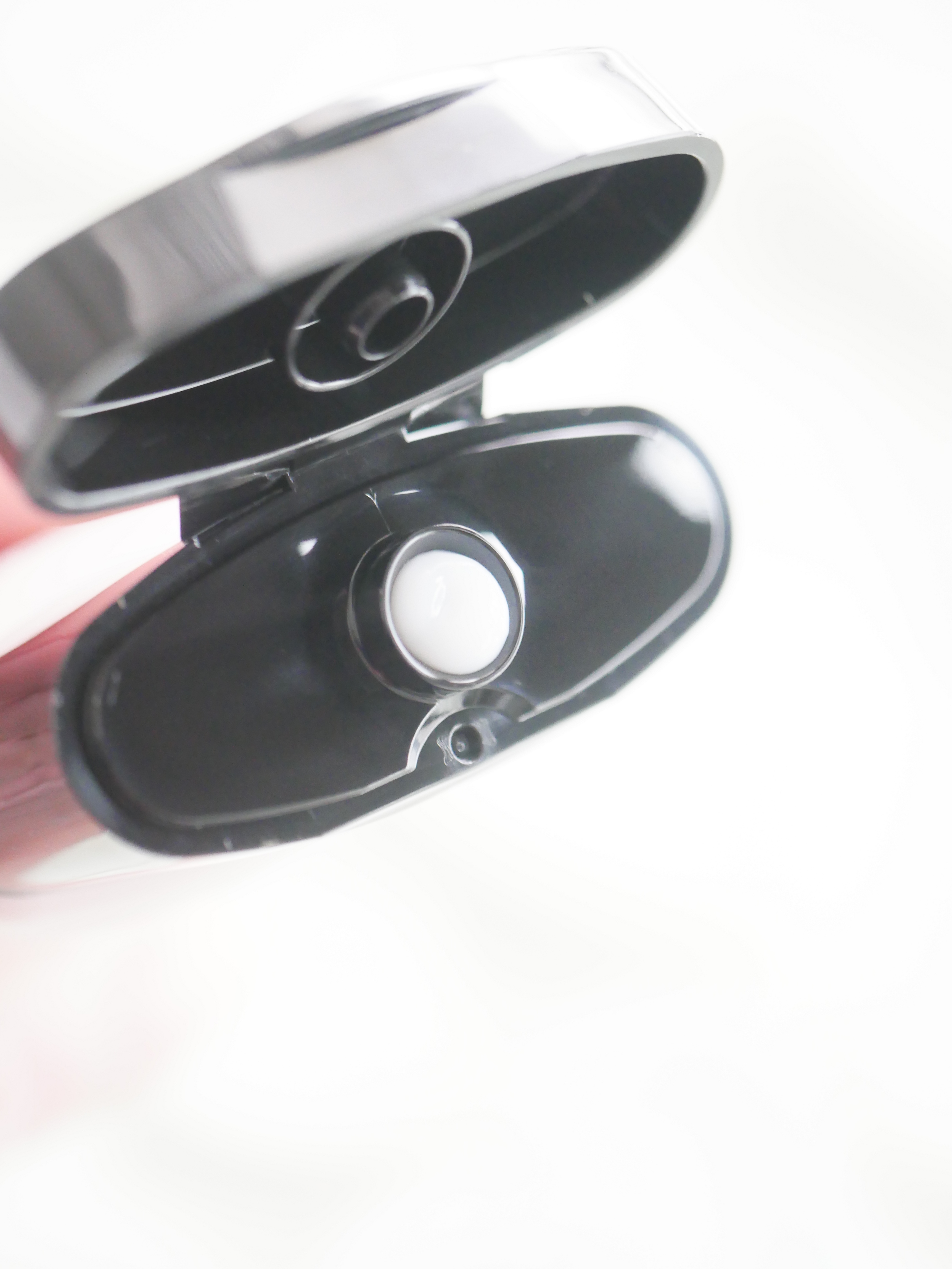 キューミースウィートボムホワイトクリーム/AGARISM/ボディクリームを使ったクチコミ（3枚目）