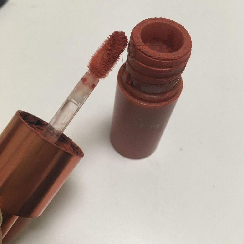 キス クラウド ブロッテッド リップ カラー/REVLON/口紅を使ったクチコミ(1枚目)